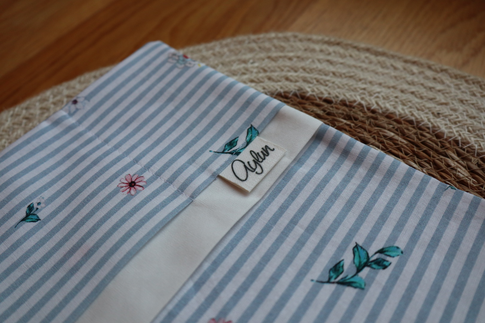 AYLUN Hülle Gesundheitsheft | FLORES