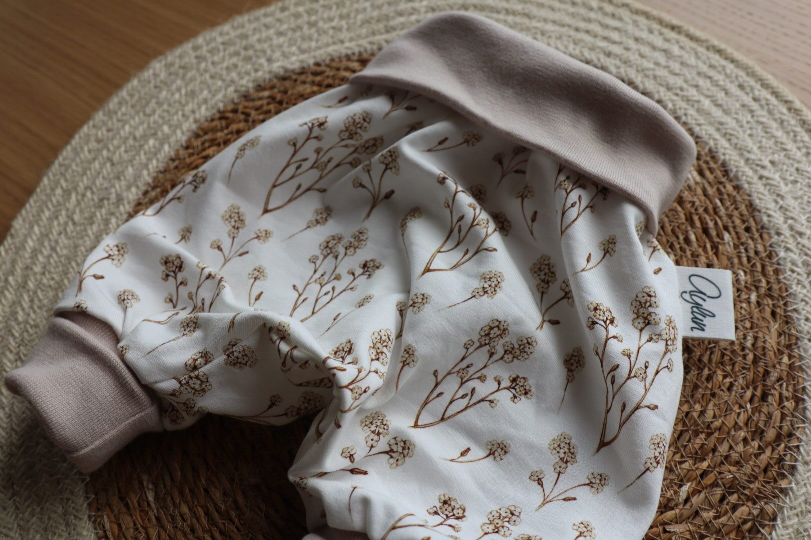 AYLUN Baby Pumphösli | Vergissmeinnicht