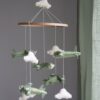 Gamcha Baby Mobile aus Filz | Flugzeug grün