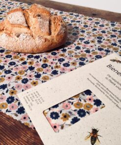 Alternative view of Honigschweiz Bienenwachstuch XL für Brot (60cm x 40cm) | Black Floral