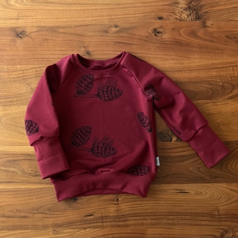Hirschli Handmade Mitwachs Pullover Föhre | bordeaux