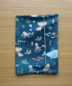 AYLUN Hülle Gesundheitsheft | Meereswelt dunkelblau