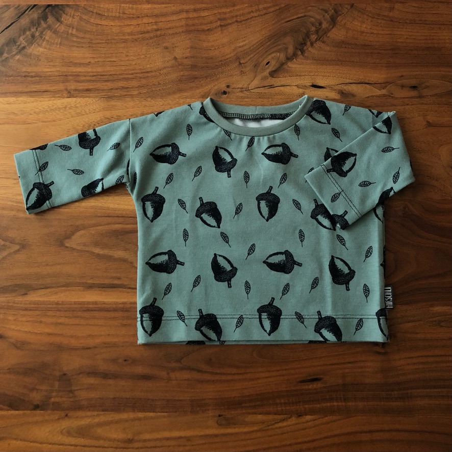 Hirschli Handmade Loosefit Langarmshirt | Nüsse – Bild 2