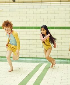 Badeshirt ochre aus recycelten Pet Flaschen von Grass & Air