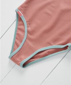 Badekleid rose aus recycelten PFlaschen von Grass & Air