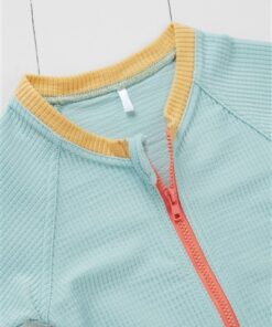 Badeoverall pistachio aus recycelten PFlaschen von Grass & Air