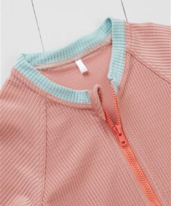 Badeoverall rose aus recycelten PFlaschen von Grass & Air