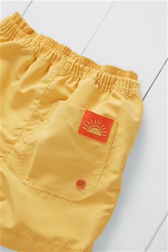 Badeshorts ochre aus recycelten PFlaschen von Grass & Air