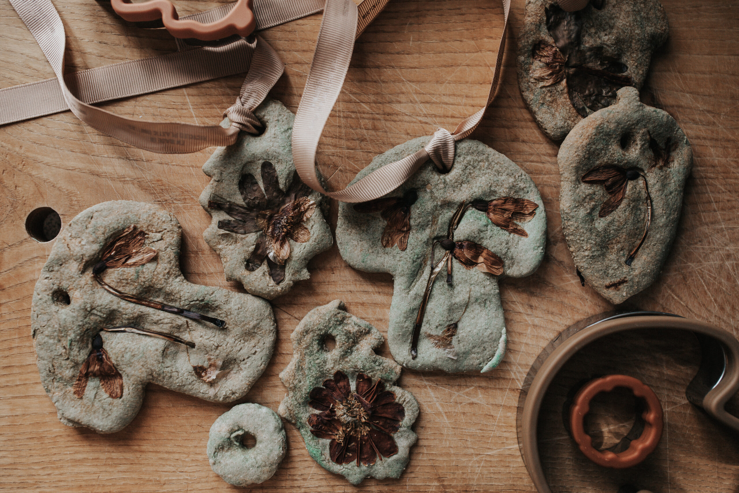 Ausstechformen für Essen und Knete | HERBST – Bild 3