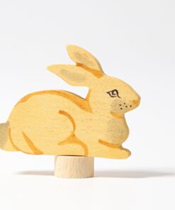 Grimm's Geburtstagsring Steckfigur | Hase sitzend