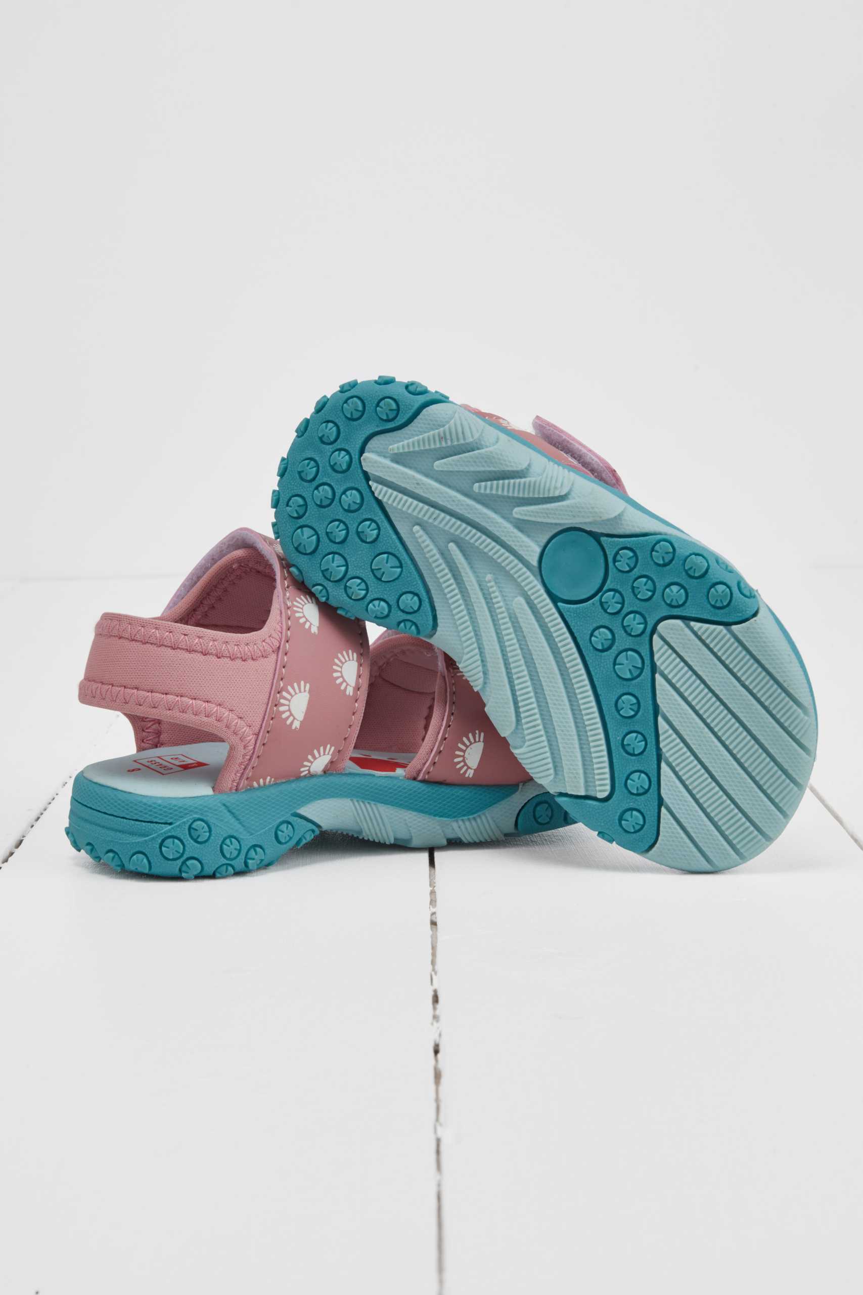 Farbwechsel Sandalen ROSE