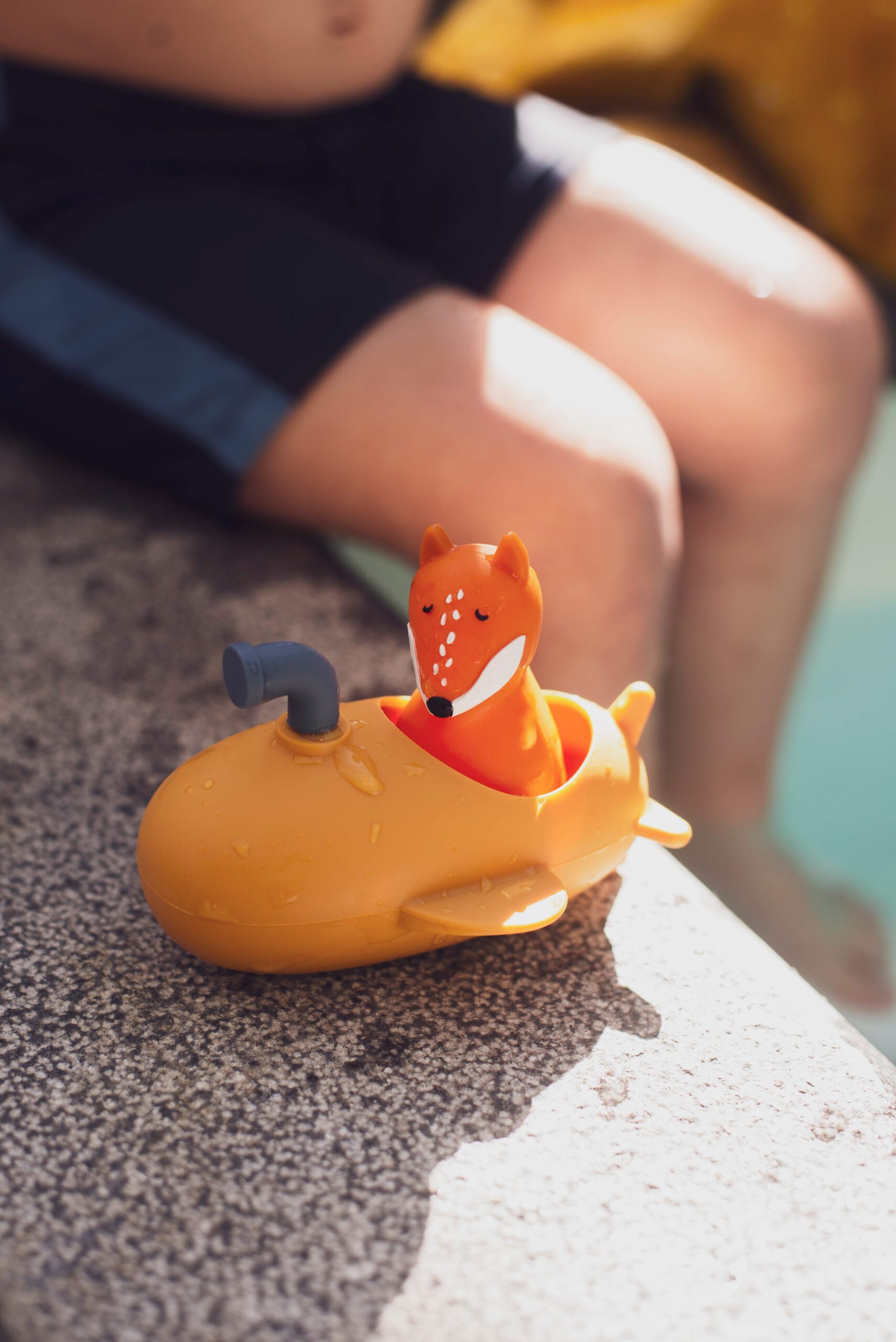 Trixie Silikon Badespielzeug (ab 12 Monaten) | U-Boot Fuchs – Bild 3