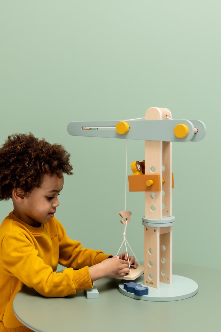 Trixie Holz Kran mit Tieren (ab 3J.) – Bild 5