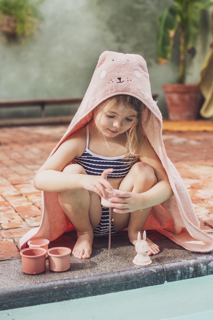 Trixie Kapuzen Badetuch 70x130 cm (18M+) | Hase – Bild 4