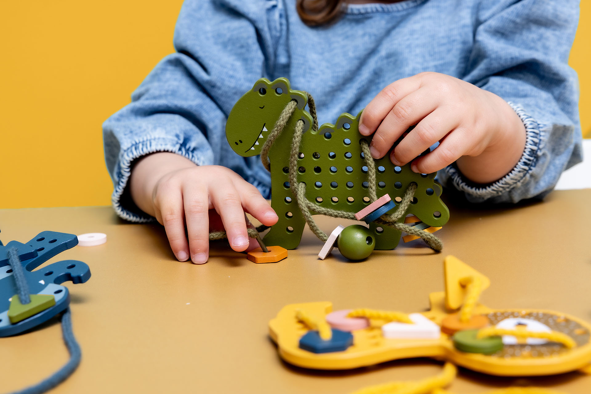 Trixie Holz Schnürspiel Tiere (ab 3J+) – Bild 4